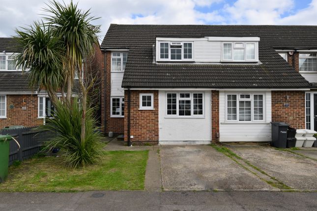 End terrace house for sale in Buryholme, Broxbourne
