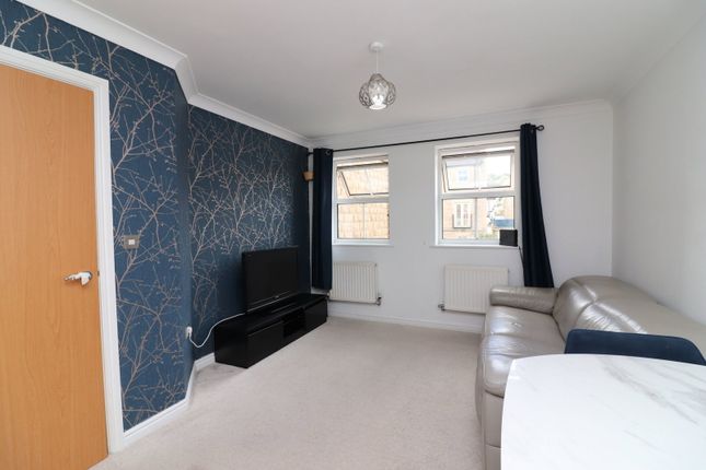54, Narrowboat Wharf, Leeds photo 4