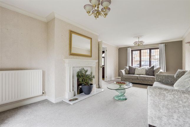 58 Hallfields, Nottingham photo 3