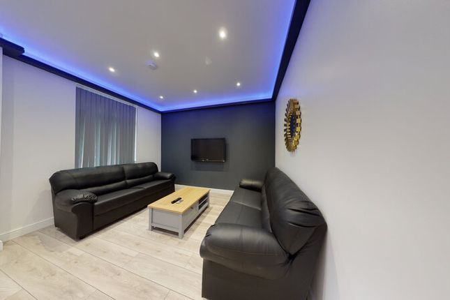 6-bed house on Beamsley Mount Hyde Park, Leeds, £550/mo