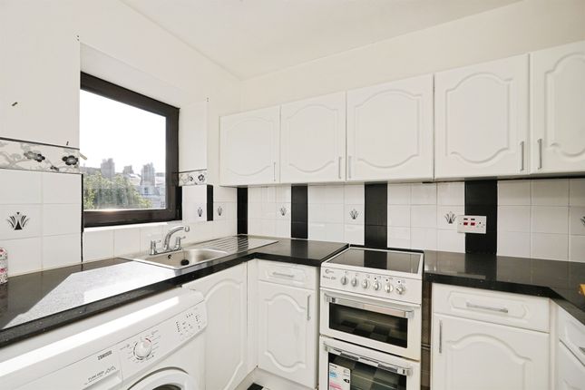 41, Court Place, Folkestone photo 3