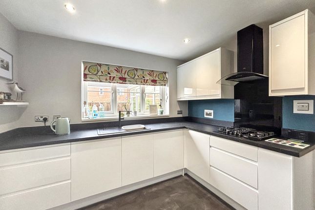 5, Richmond Close, Bedlington photo 3