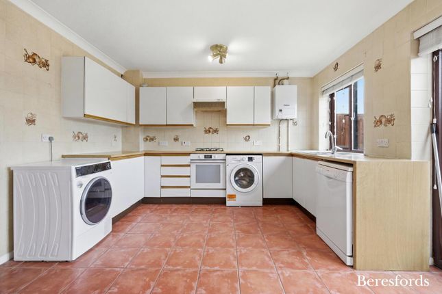 217A, Dagenham Road, Romford photo 4