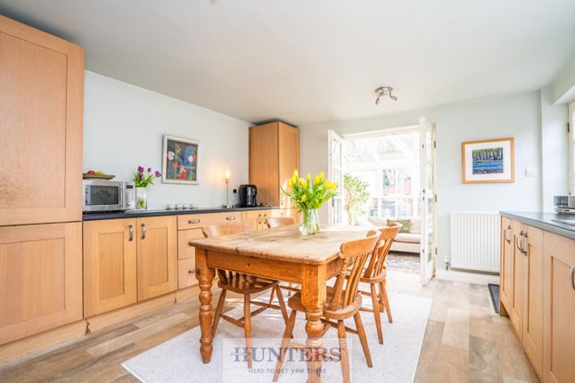 18, Rythergate, Cawood photo 3