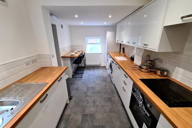 Room 4, 162, Church Road, Birmingham photo 2