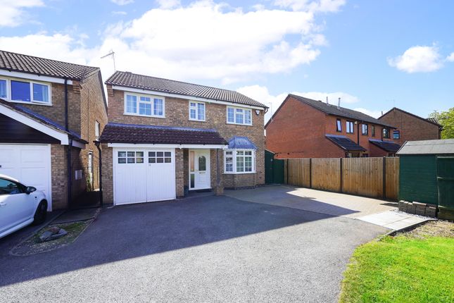 4-bed house on 11 Mallard Drive, Leicester, £400,000