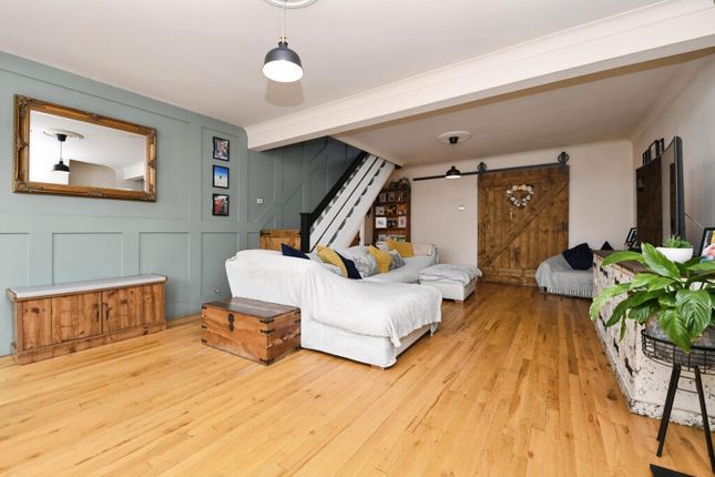 113, New Road, Southend-On-Sea photo 3