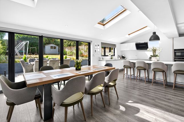 75, Dukes Avenue, Epping photo 3