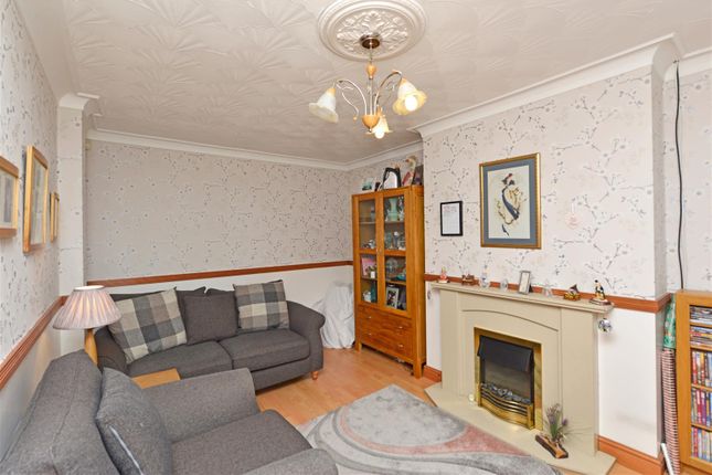 31, Wesley Terrace, Leeds photo 2