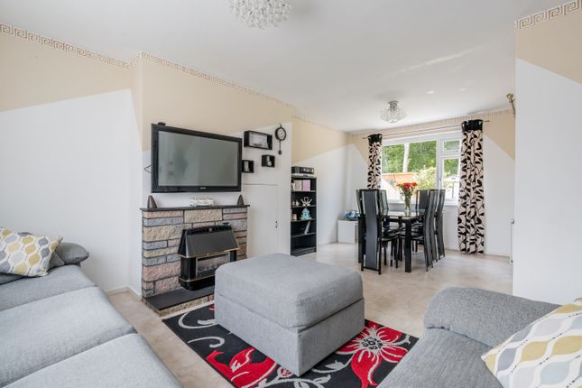 60, Forthview Crescent, Edinburgh photo 3