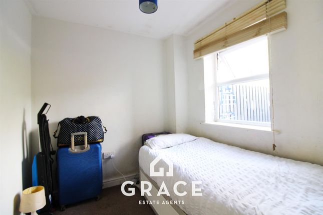 Flat 1, 393, Foxhall Road, Ipswich photo 4