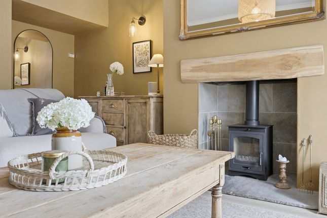 2 Laburnum Cottages, Rossendale photo 4