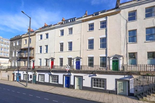 First Floor Flat, 4, Richmond Terrace, Bristol photo 2