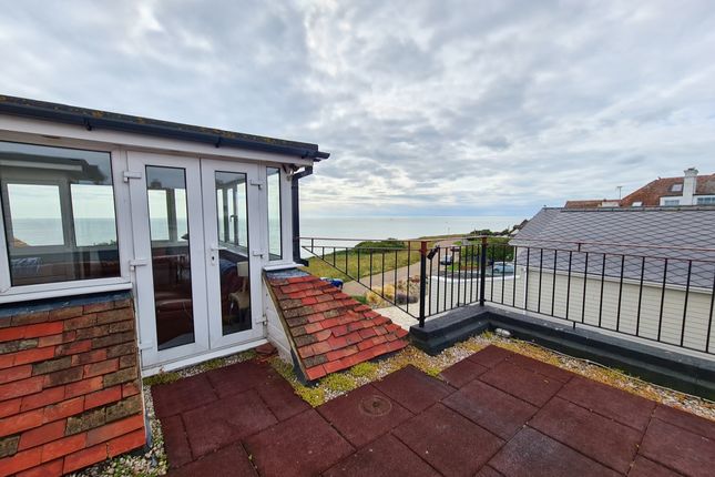 Thumbnail Flat for sale in St. Cuby Cliff Promenade, Broadstairs, Kent