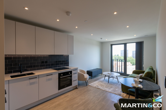 Apartment 705 Curzon Wharf, Glasswater Locks, Birmingham photo 4