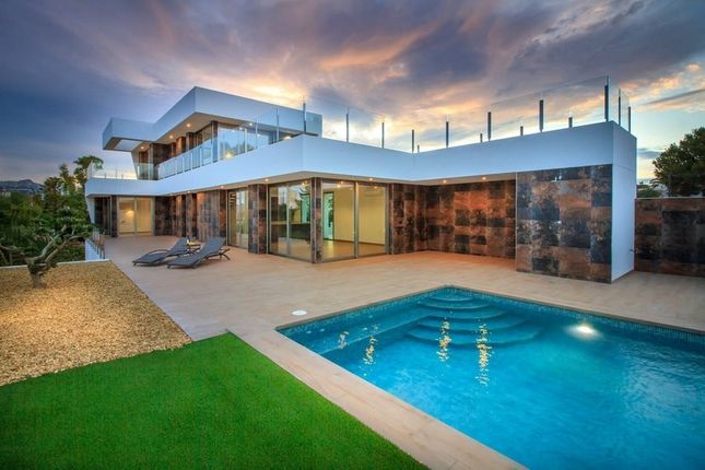 Thumbnail Villa for sale in Calpe, Valencia, Spain