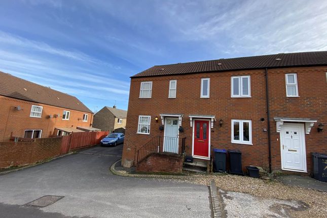 Thumbnail Property to rent in West Street Place, Warminster, Wiltshire