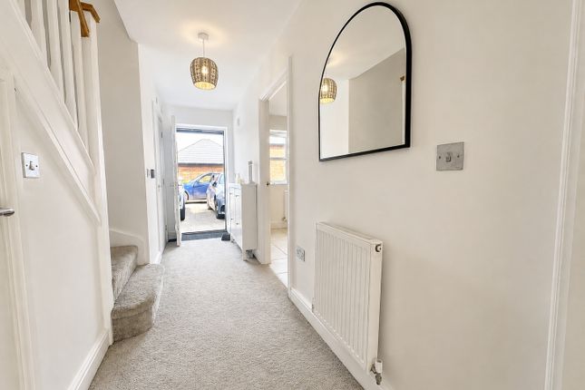 5, Fir Grove, Tattenhall photo 2