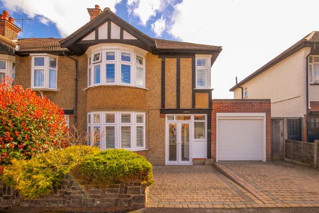 Thumbnail Semi-detached house for sale in Vernon Avenue, Woodford Green