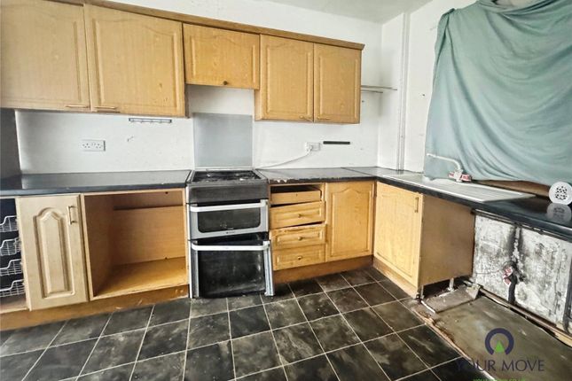 21, West Crescent, Lancashire photo 2