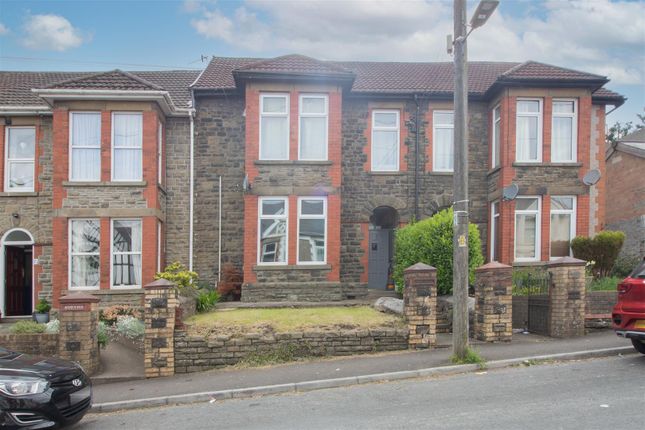 Thumbnail Flat for sale in Cefn Road, Blackwood