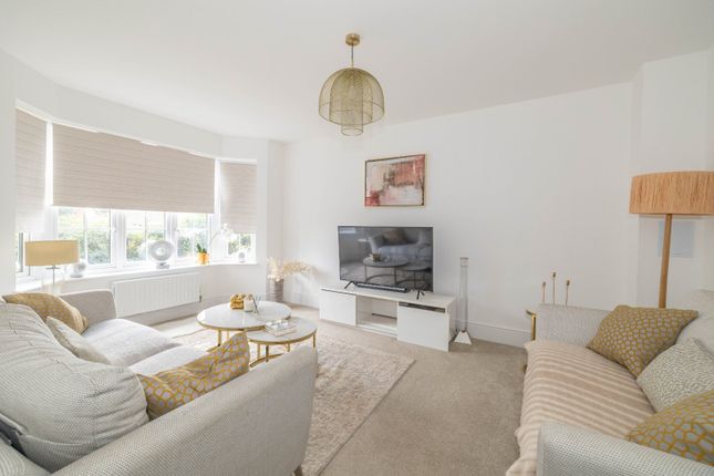 23, Longwall Lane, Canterbury photo 2