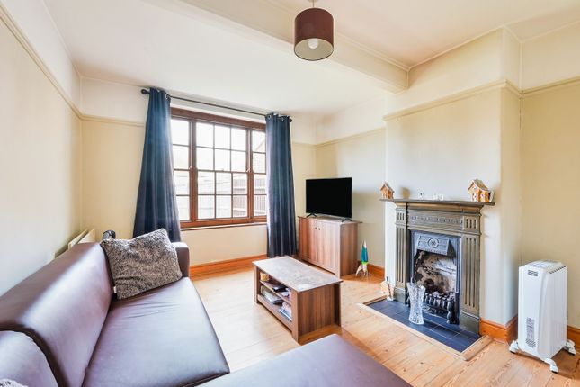 Thumbnail Terraced house for sale in Cerne Road, Morden