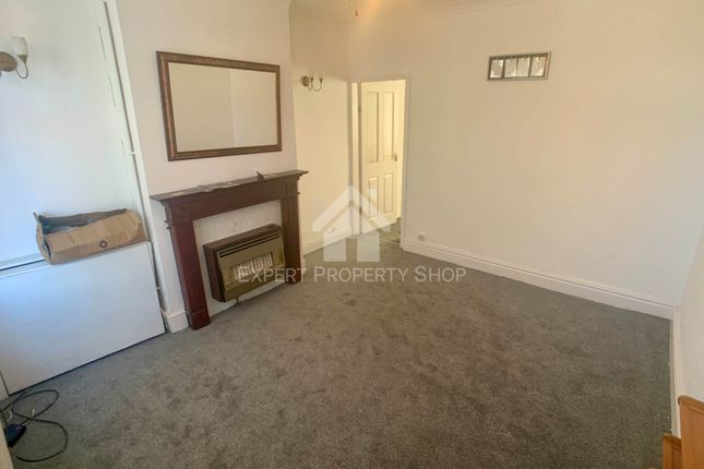 40, Ely Close, Worksop photo 2