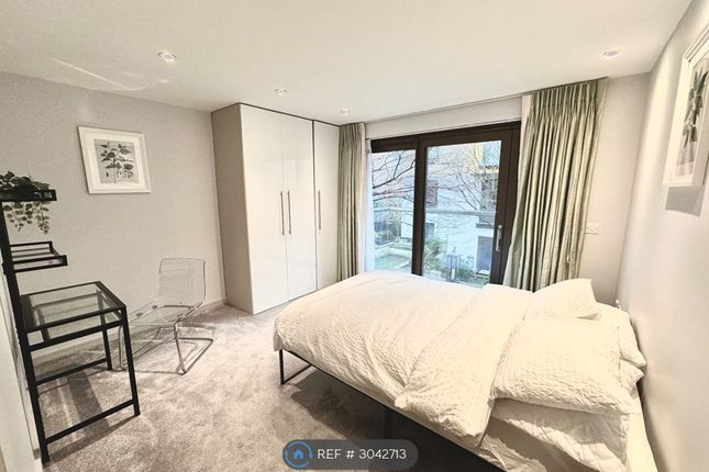 Flat, Sunflower Court Granville Road, London photo 5