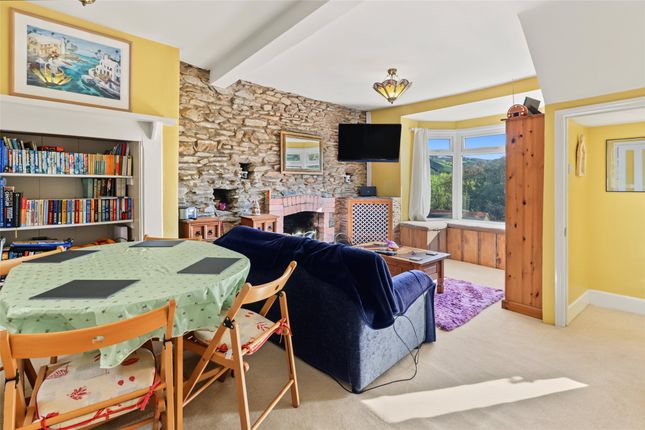 10, Hillside Road, Devon photo 3