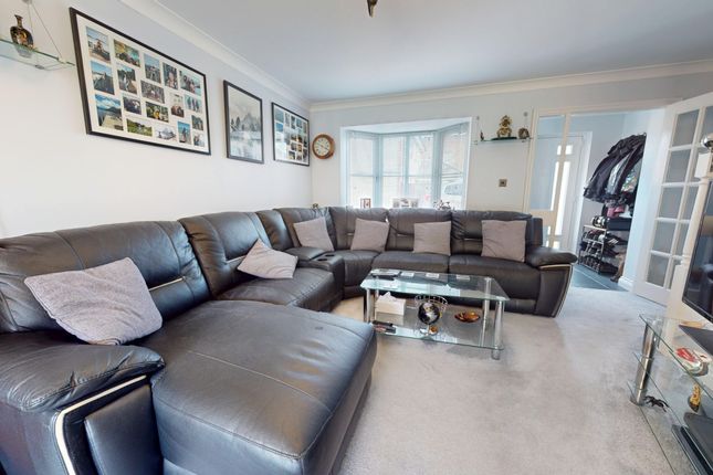 54, Manor House Drive, Ashford photo 2