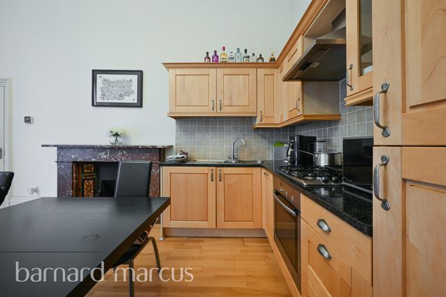 Studio for sale in West Hill, London