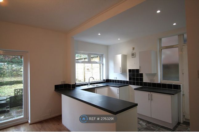 Woodland Road, Burnage, Manchester photo 2