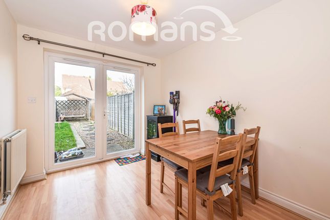 Deardon Way, Reading photo 4