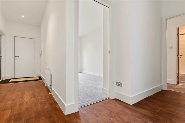 3/5, 24,, James Morrison Street, Glasgow photo 2
