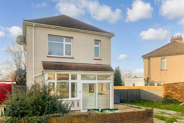 Thumbnail Detached house for sale in Lincoln Road, Slade Green, Kent