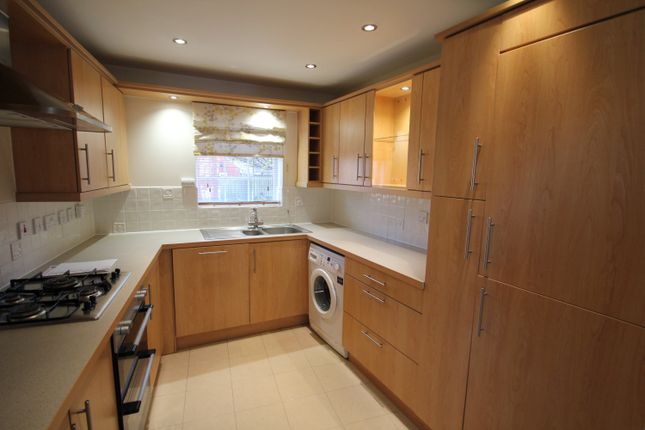 63, Watermint Drive, Gloucester photo 4