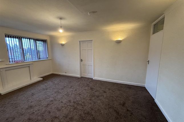 Harden Close, Walsall photo 2