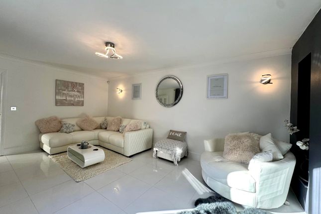 20 Winifred Street, Merthyr Tydfil photo 4