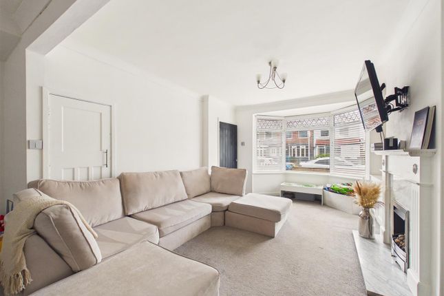 27, Richmond Road, Hessle photo 3