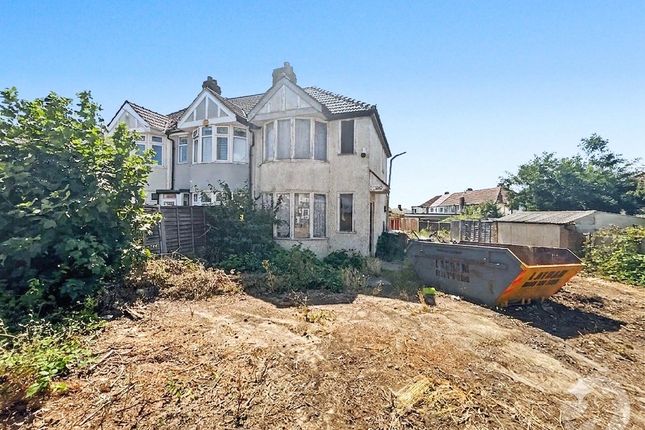 2-bed house on 93, Lyndon Avenue, Sidcup, £280,000