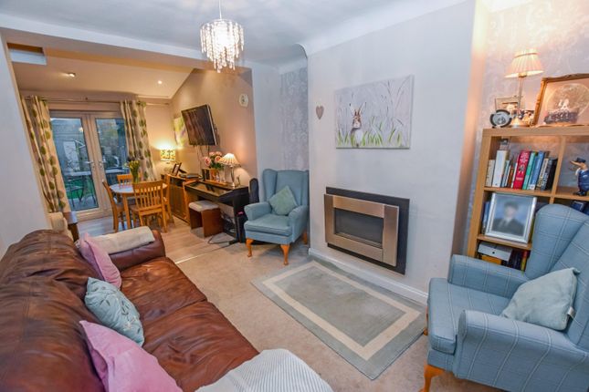 45, Crofton Avenue, Altrincham photo 3