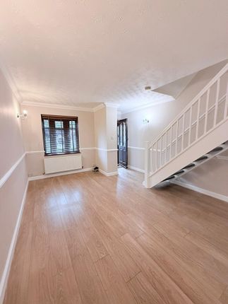 122, Pedley Road, Dagenham photo 2