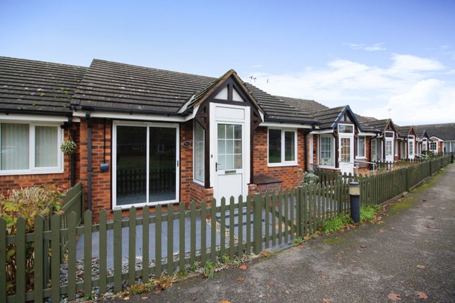 Thumbnail Terraced bungalow to rent in Vicarage Lane, Gresford, Wrexham