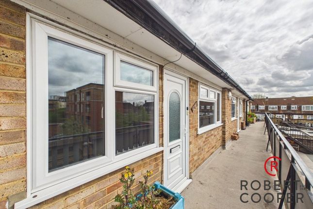516e, Victoria Road, Ruislip photo 3