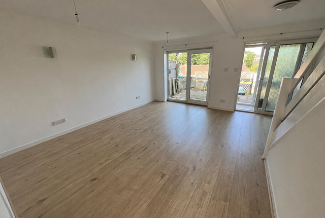 28, Fraser Road Devon, Exmouth photo 4
