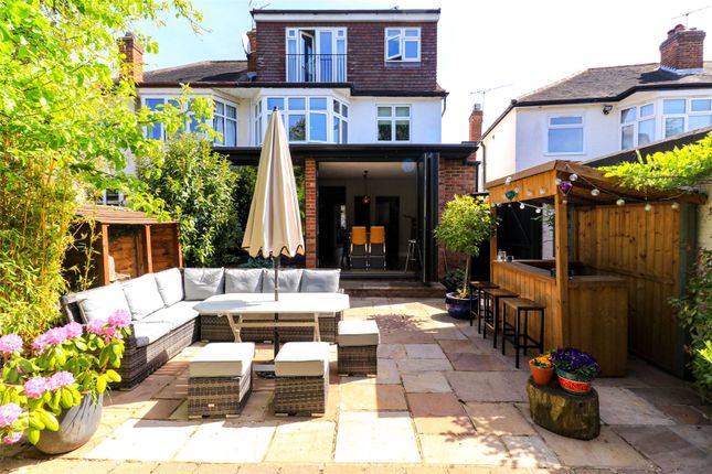 61, Bincote Road, Middlesex photo 4