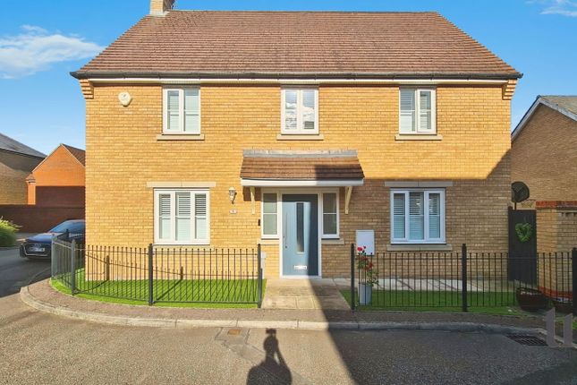 Thumbnail Detached house for sale in Wintershutt Road, Little Canfield, Dunmow