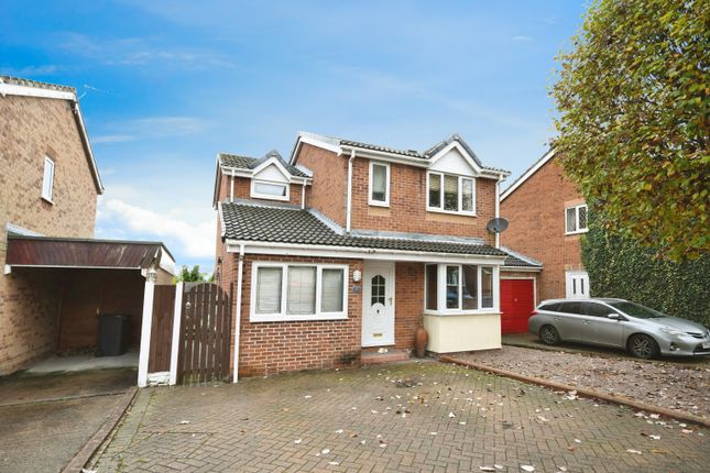 3-bed detached on 30, Hedley Drive, Chesterfield, £280,000
