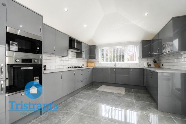 25, Trowell Avenue, Nottingham photo 4